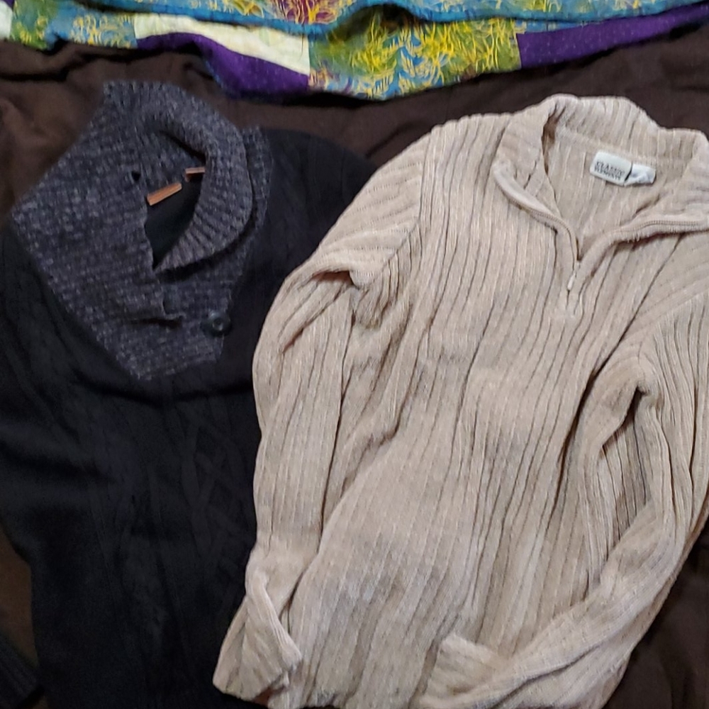 2 women's sweaters